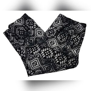 Capri Leggings, Geometric Design, sz 15/17